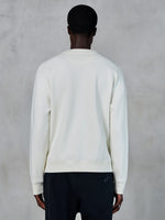 Sweat-Shirt Essentials Ageless