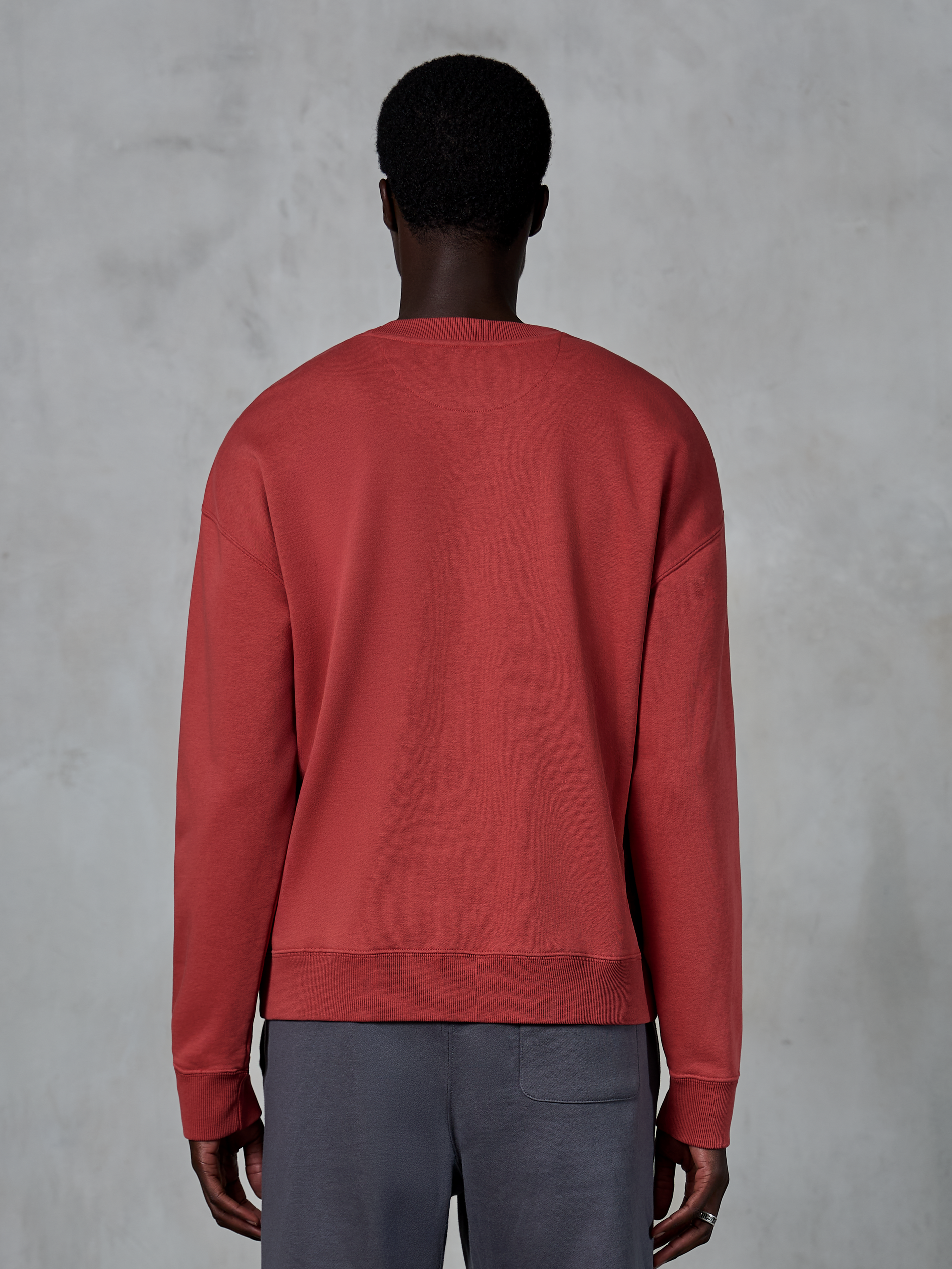 Sweat-Shirt Essentials Ageless