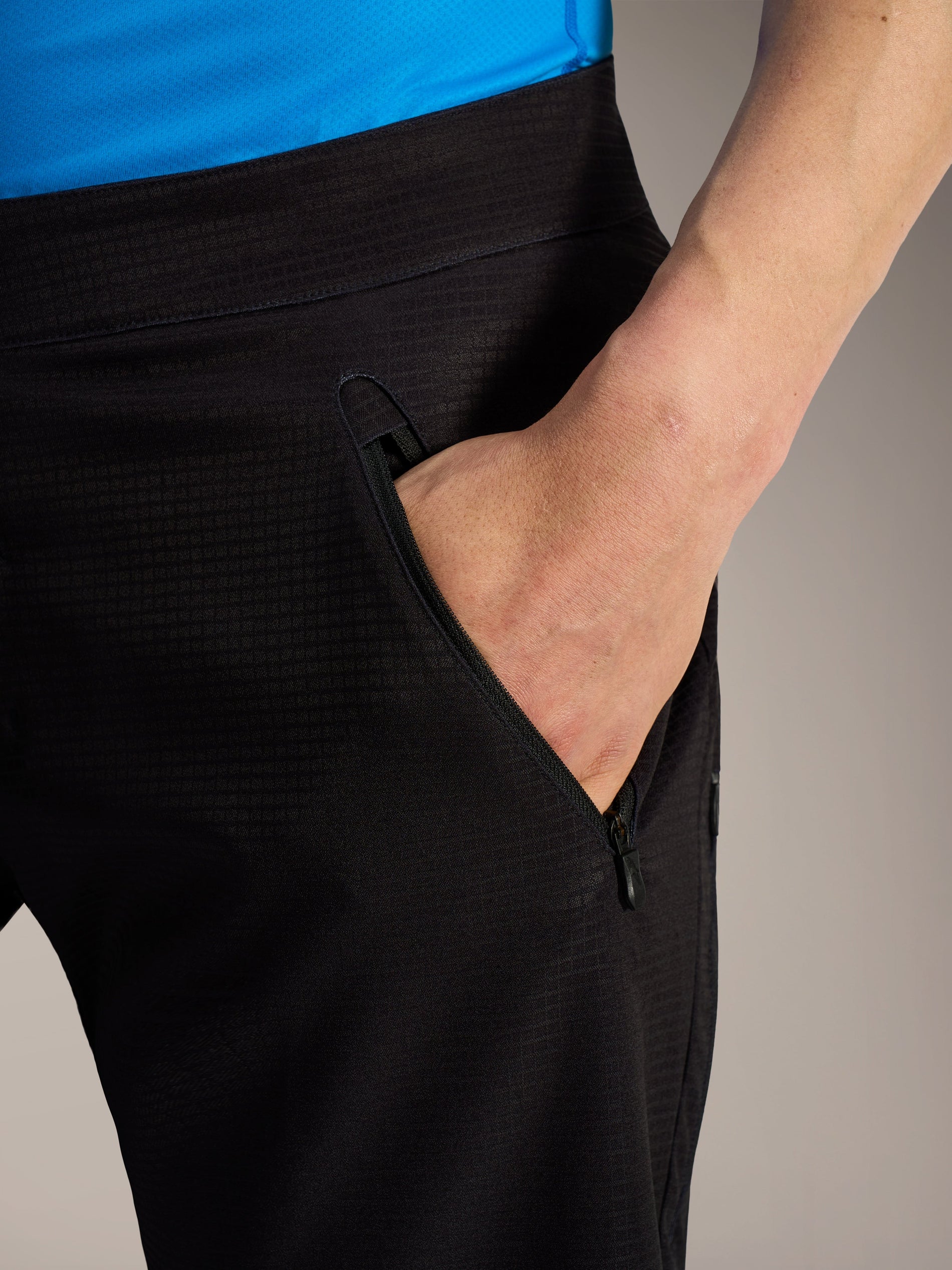 Short A-Dura Elite