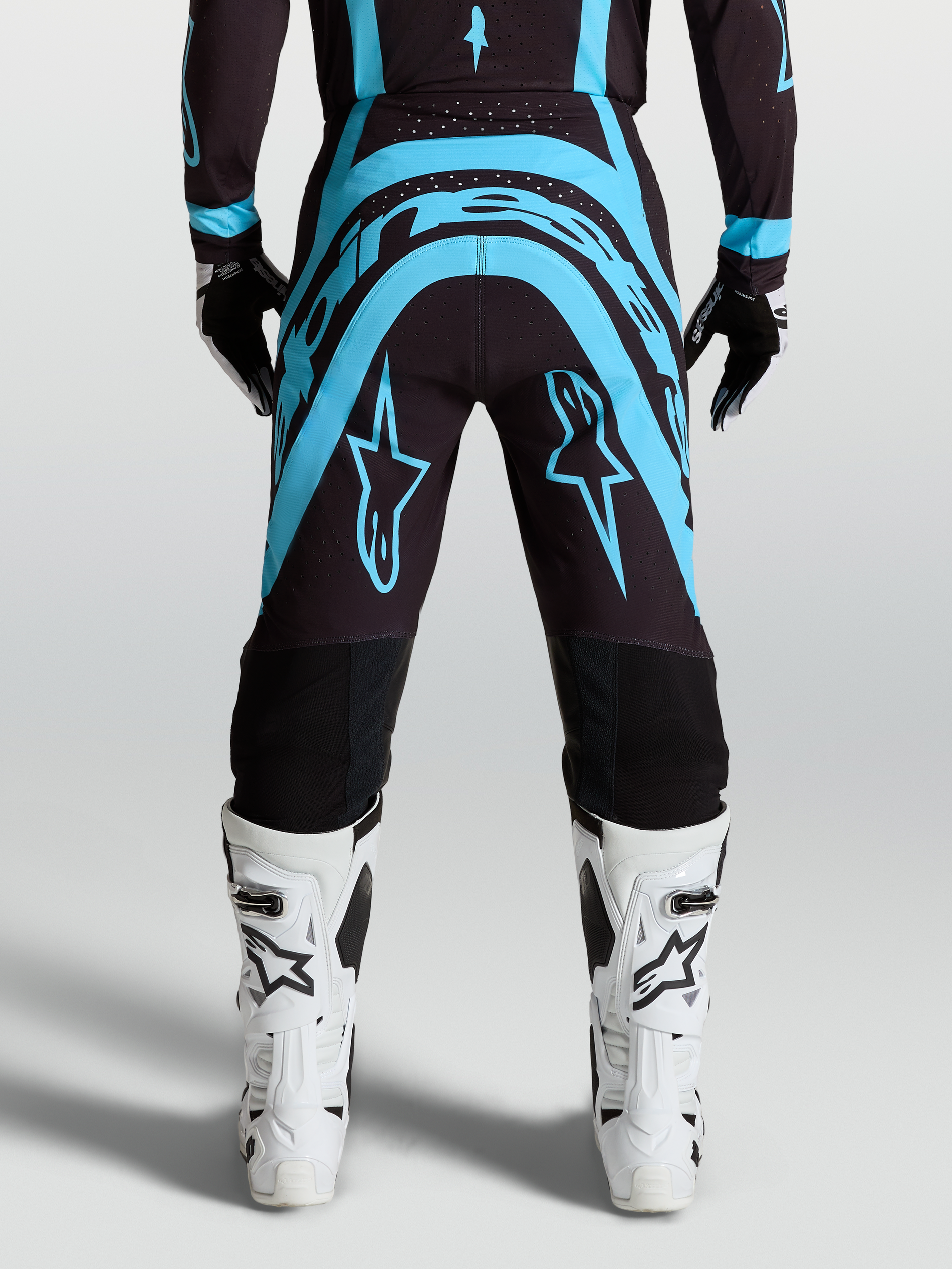 Pantalon Supertech Vesta 2027