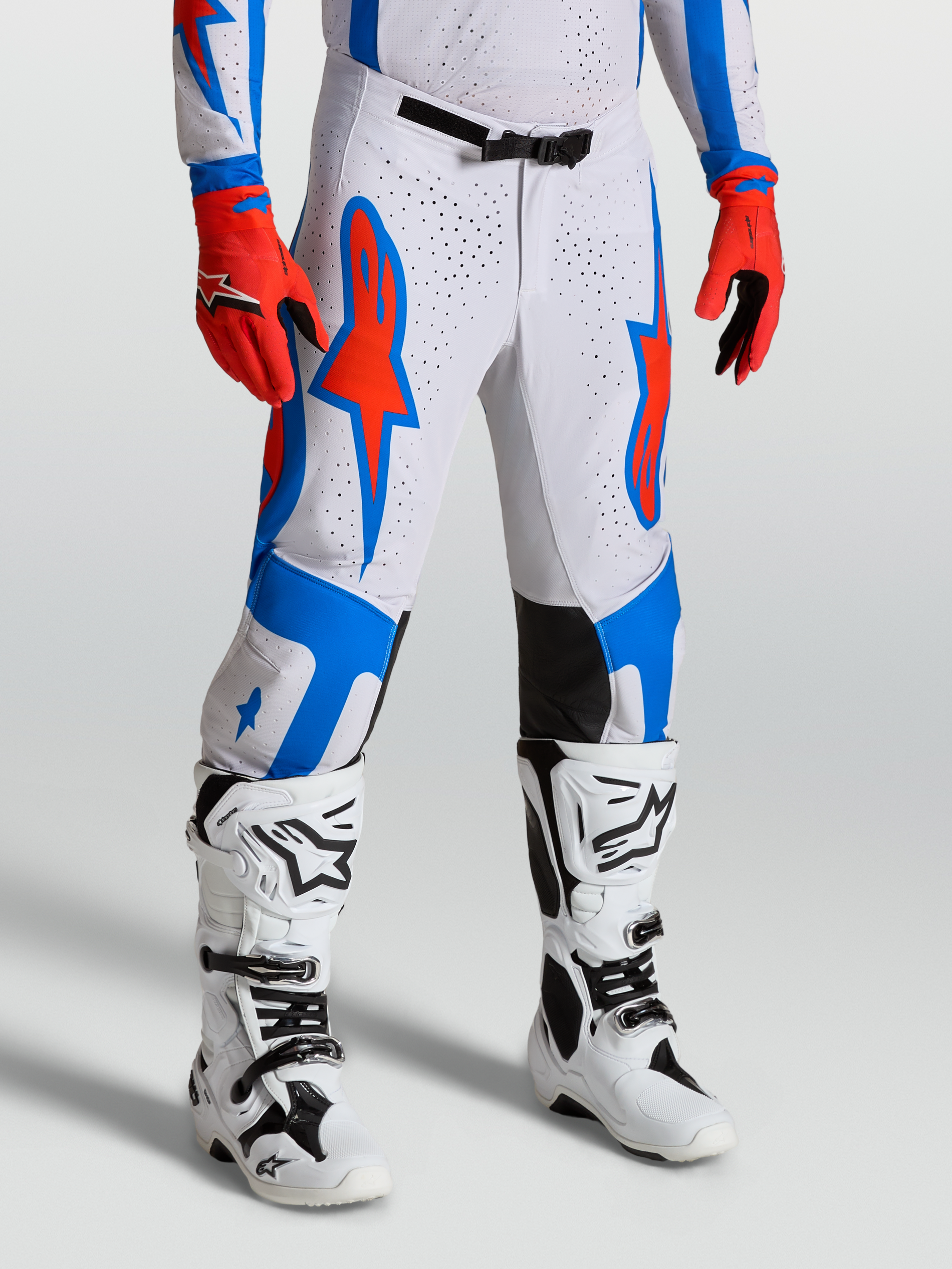 Pantalons Supertech Vesta 2027