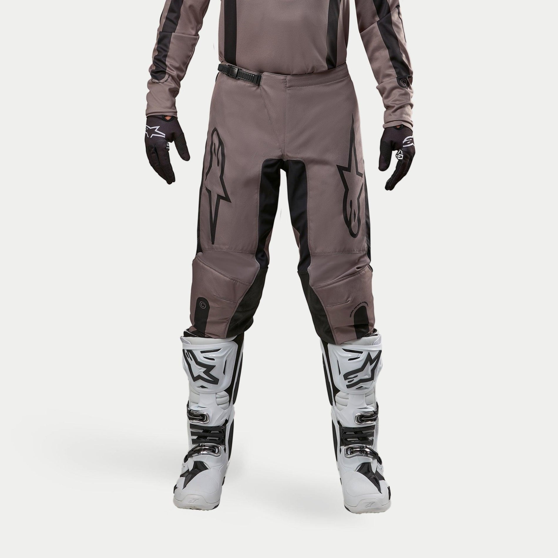 Pantalon Fluid Lurv 2024