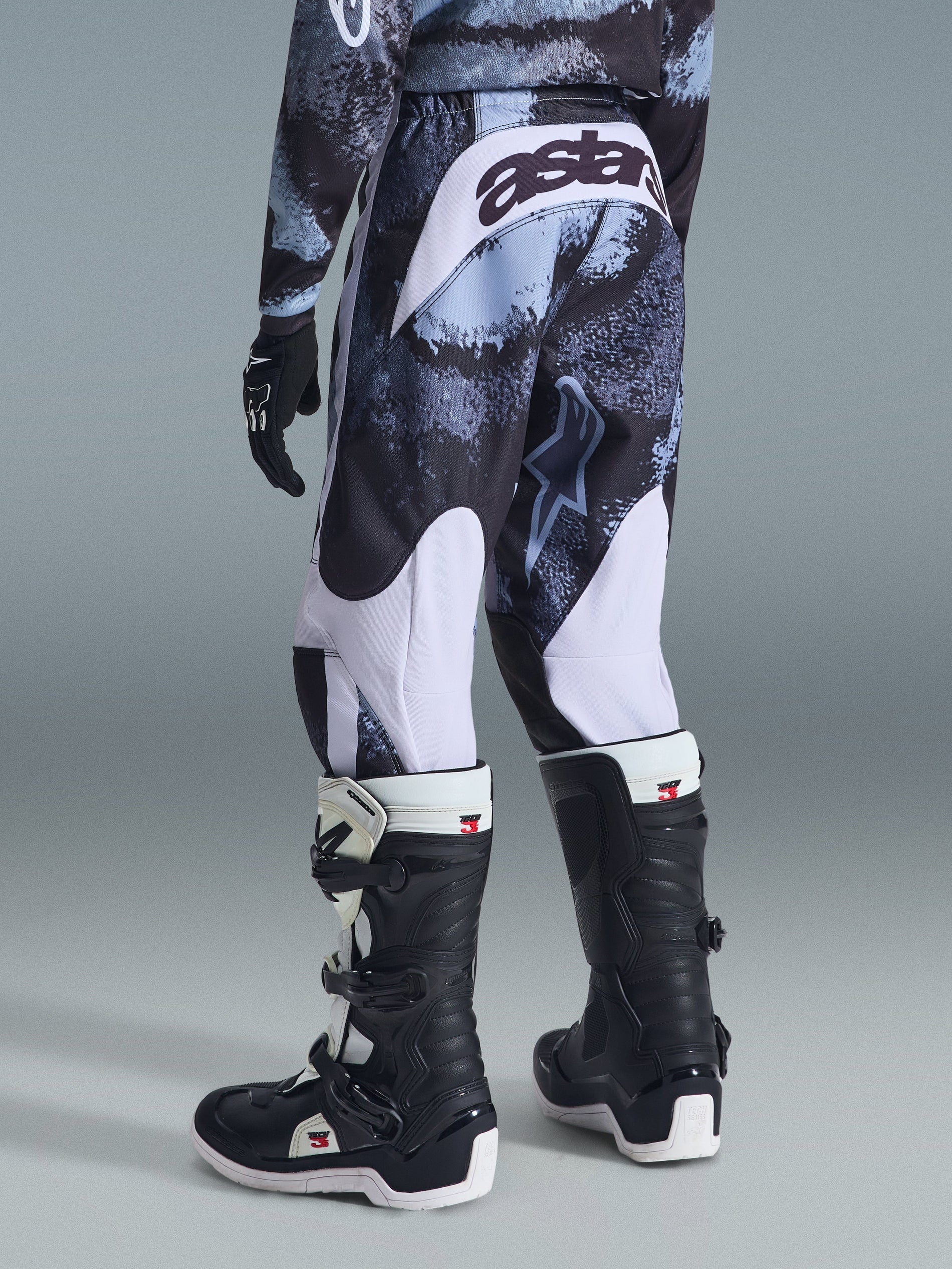 Pantalon Fluid Lahnd Junior 2026