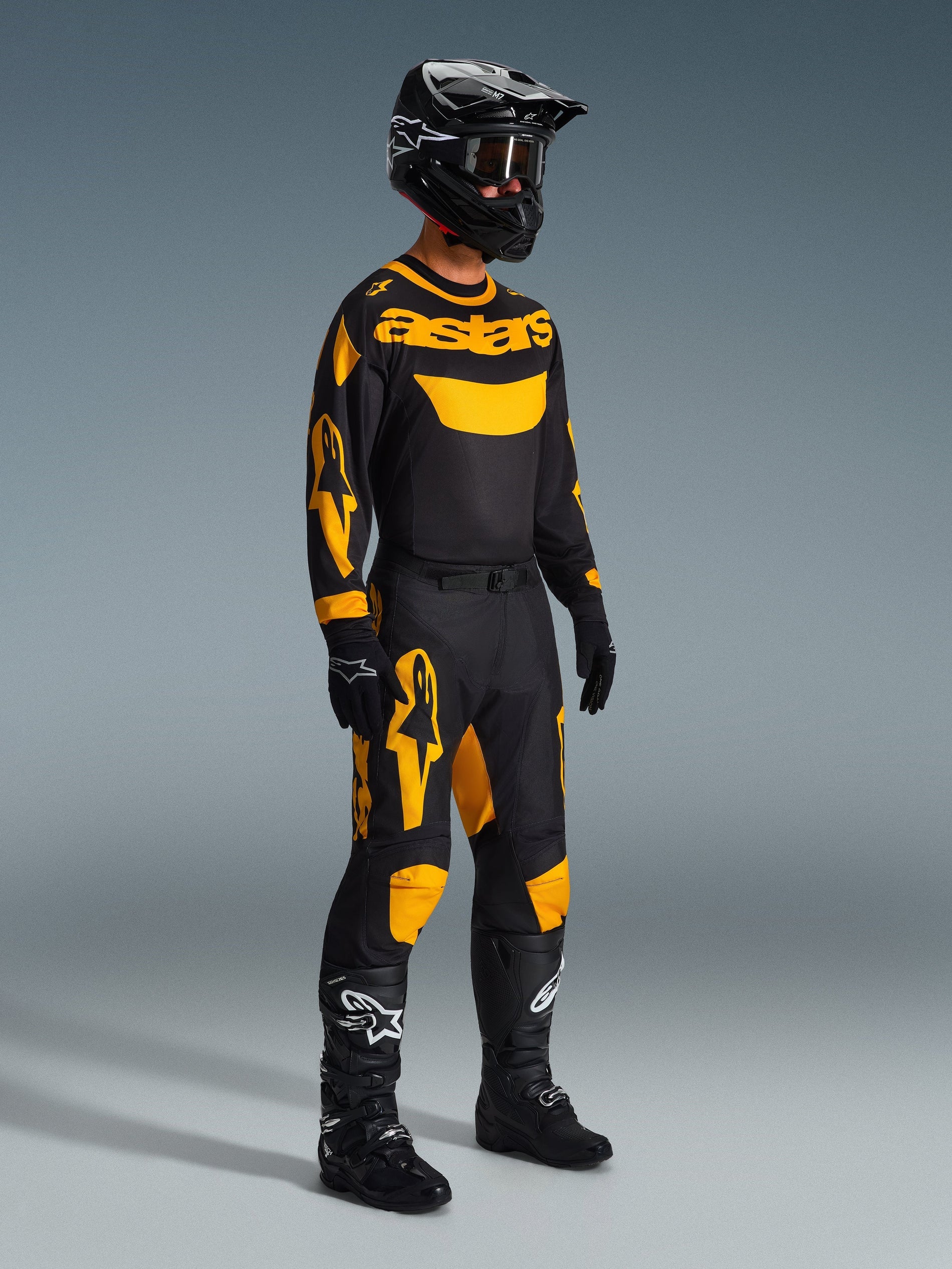 Tenue Complète Racer Riway 2026