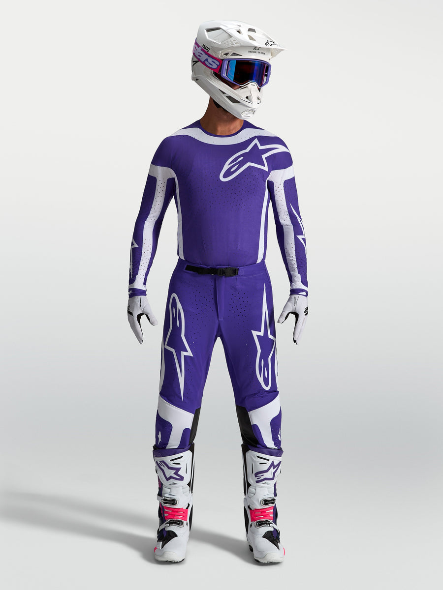 Tenue complète Supertech Vesta 2027