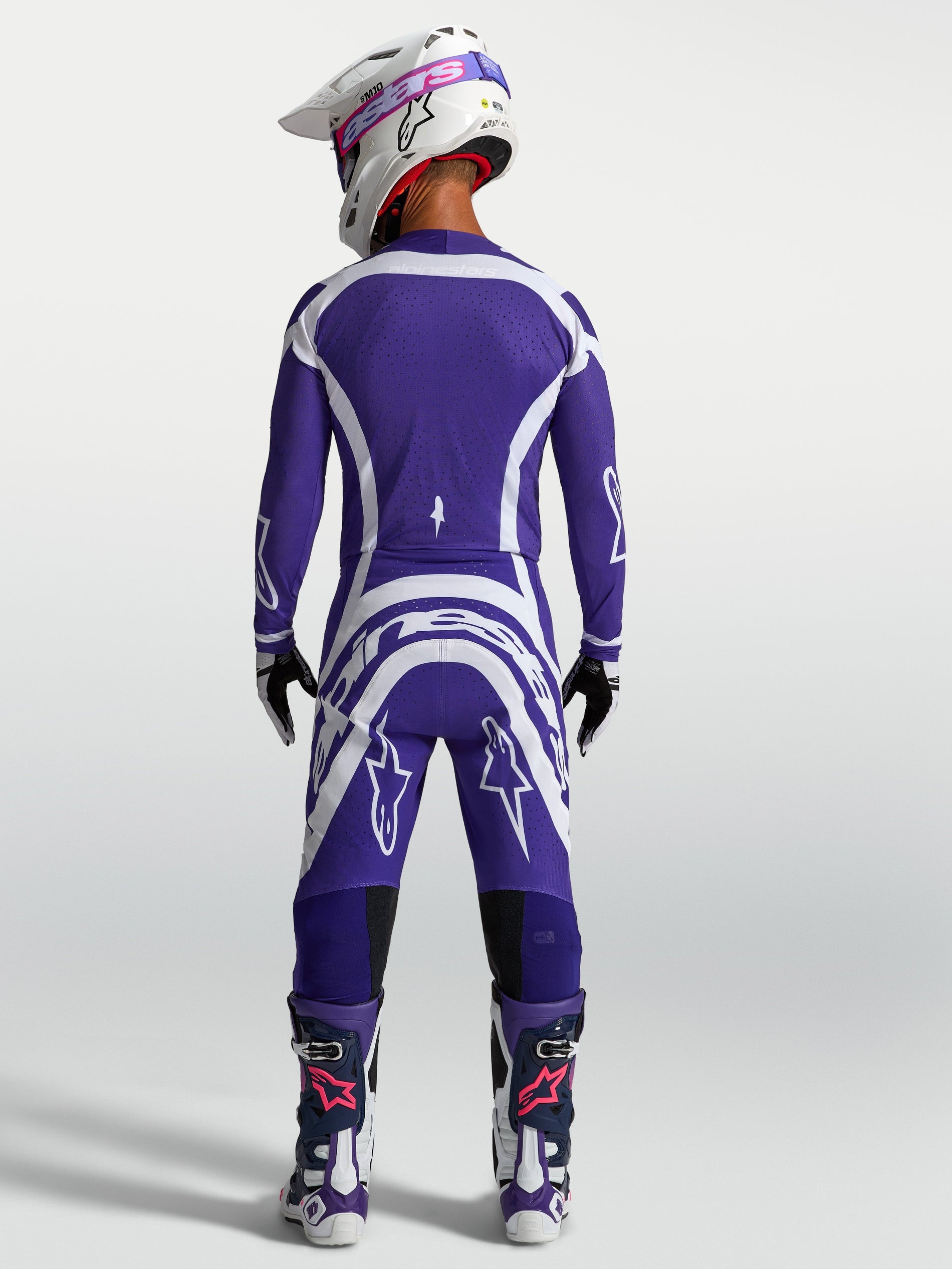 Tenue complète Supertech Vesta 2027