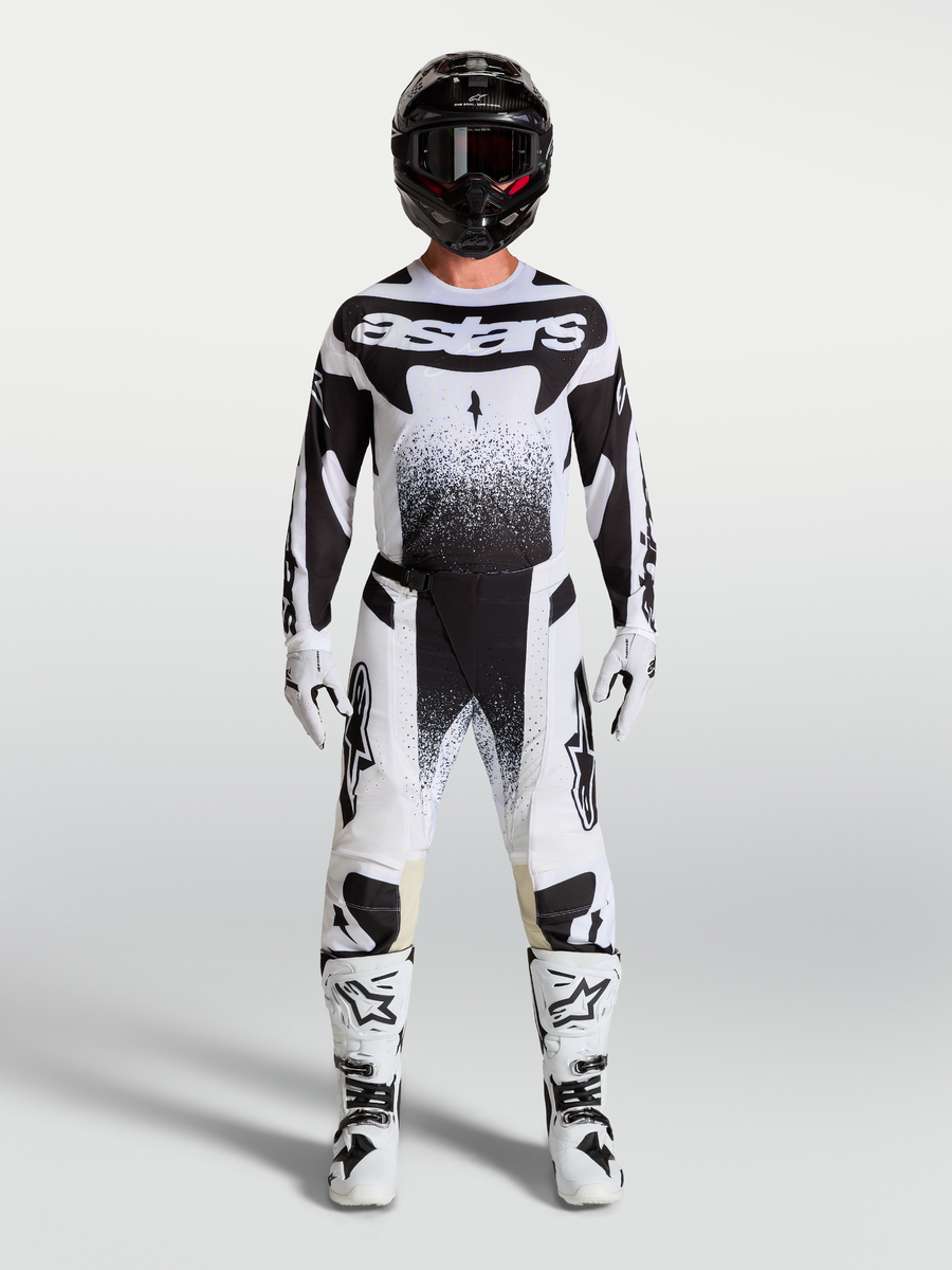 Tenue complète Techstar Swan 2027