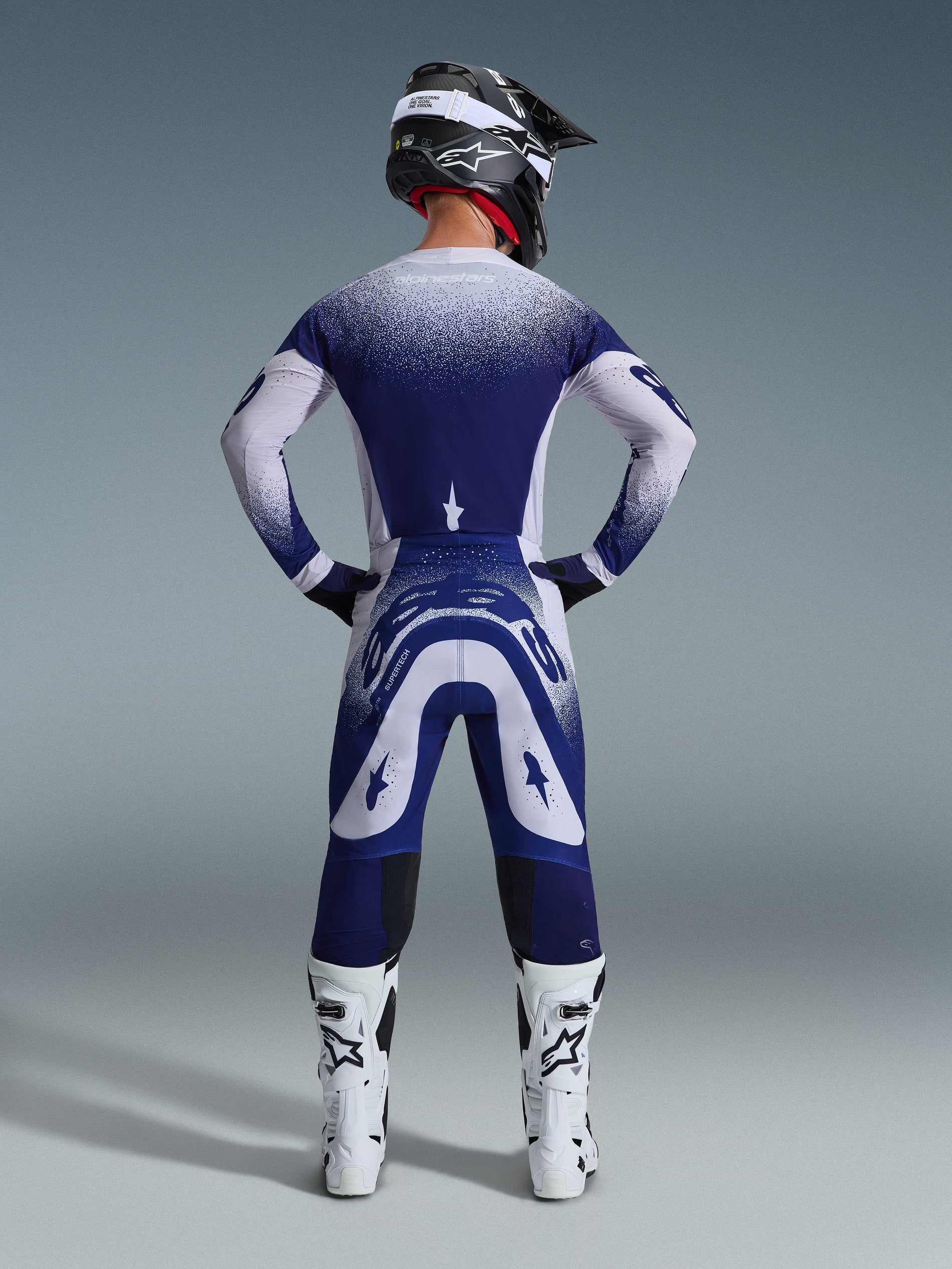 Tenue Complète Supertech Scenz 2026