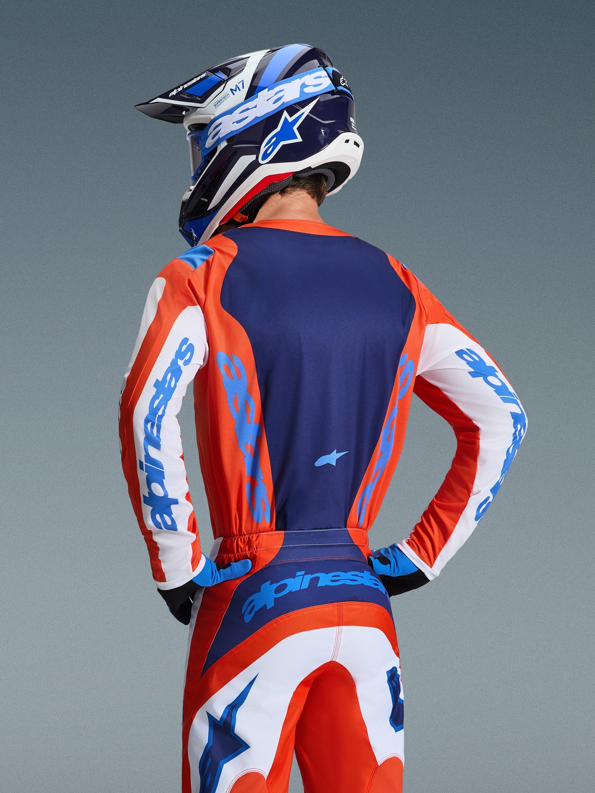 Tenue Complète Fluid Grid 2026